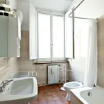 Rent 1 bedroom apartment of 80 m² in Rome