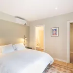 Rent 4 bedroom apartment in barcelona