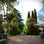 Rent 5 bedroom house of 360 m² in Sasso Marconi