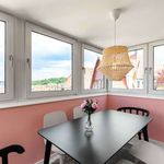 Rent a room of 131 m² in stuttgart