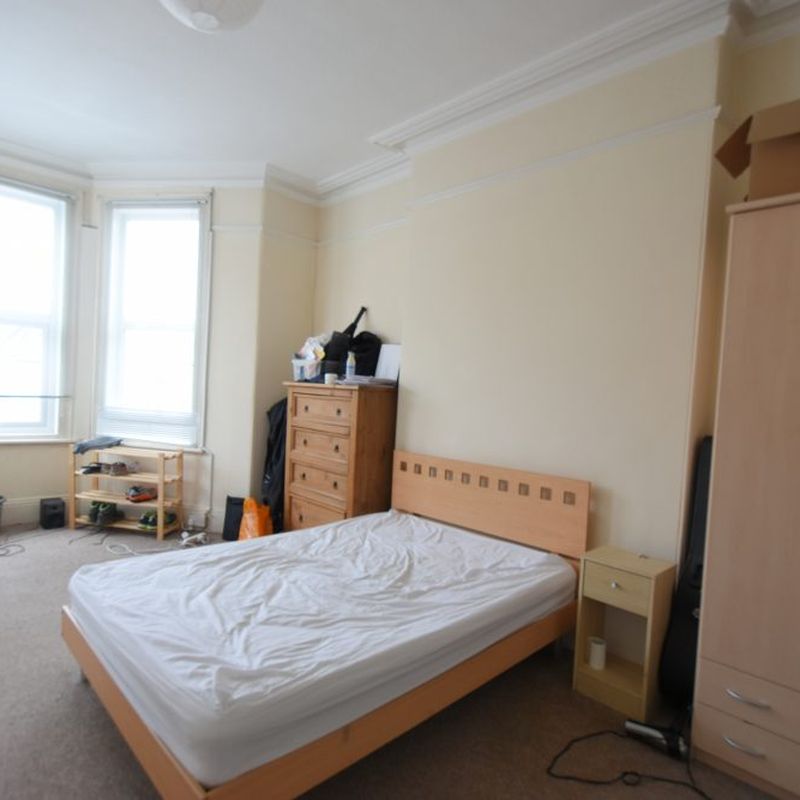 Spacious 6 Double Bedroom Student House, Mutley, Plymouth