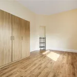 Rent 1 bedroom flat in Surrey