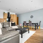 Rent 3 bedroom flat of 92 m² in Birmingham