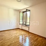 Rent 3 bedroom apartment of 99 m² in Carbonate