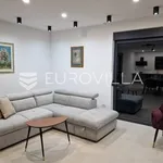 Najam 3 spavaće sobe kuća od 160 m² u Vodnjan