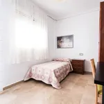 Alquilo 3 dormitorio apartamento de 11 m² en Seville