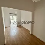 Alugar 1 quarto apartamento de 42 m² em Loures