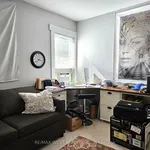 Appartement de 1894 m² avec 2 chambre(s) en location à Toronto (Yonge-St. Clair)