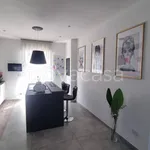 Rent 3 bedroom apartment of 100 m² in Bari