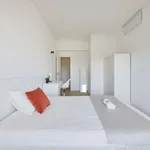 Rent a room in lisbon