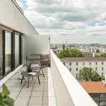 Rent 3 bedroom apartment of 78 m² in Paris