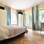 Rent 3 bedroom apartment in Ixelles