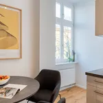 Rent 4 bedroom apartment of 64 m² in Berlin