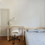 Rent a room in lisbon