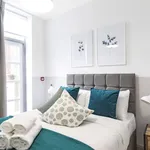 Rent 2 bedroom flat of 29 m² in London