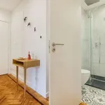 Rent 3 bedroom apartment of 55 m² in Lisbon