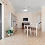 Rent 3 bedroom apartment in Scarborough