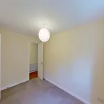 Rent 3 bedroom flat in Edinburgh  North