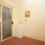 Rent 3 bedroom apartment in Wagga Wagga