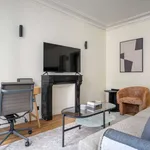 Rent 1 bedroom apartment of 43 m² in paris