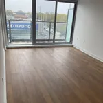 Appartement de 1194 m² avec 5 chambre(s) en location à Toronto