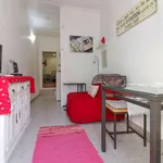 Rent 1 bedroom apartment of 50 m² in lisbon