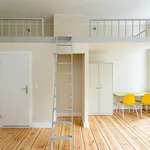 Rent 1 bedroom apartment of 35 m² in Berlin