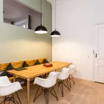 Rent a room of 220 m² in berlin