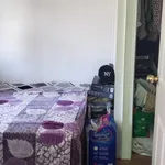 Rent 1 bedroom apartment in Windsor