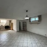 Rent 5 bedroom house of 180 m² in Roma