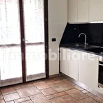 Rent 4 bedroom house of 250 m² in Carugate