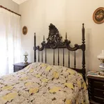 Rent a room in lisbon