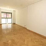 Alquilo 3 dormitorio apartamento de 115 m² en Madrid