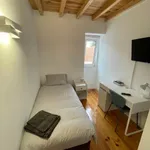 Rent 6 bedroom apartment in Lisbon