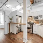 4 bedroom apartment of 699 sq. ft in Toronto