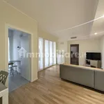 Rent 2 bedroom apartment of 76 m² in Milan