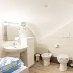 Rent 1 bedroom apartment of 35 m² in rome