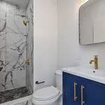 Rent 3 bedroom house in Queens