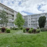 Rent 3 bedroom apartment of 64 m² in Villejuif