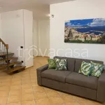 Rent 3 bedroom house of 120 m² in Torre del Greco