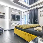 Najam 4 spavaće sobe stan od 169 m² u Zagreb