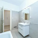 Rent 4 bedroom apartment of 110 m² in Prague