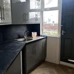 Rent 3 bedroom apartment in Yorkshire And The Humber