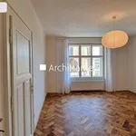 Pronajměte si 4 ložnic/e byt o rozloze 93 m² v Capital City of Prague