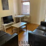 Rent 4 bedroom flat in Leicester