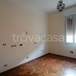 Affitto 5 camera appartamento di 160 m² in Bologna