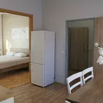 Pronajměte si 2 ložnic/e byt o rozloze 65 m² v Prague