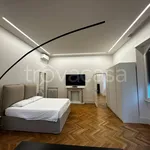 Affitto 5 camera appartamento di 185 m² in Roma