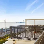 Rent 2 bedroom flat in Brighton