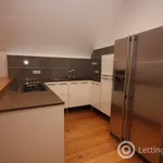 Rent 2 bedroom flat in Glasgow